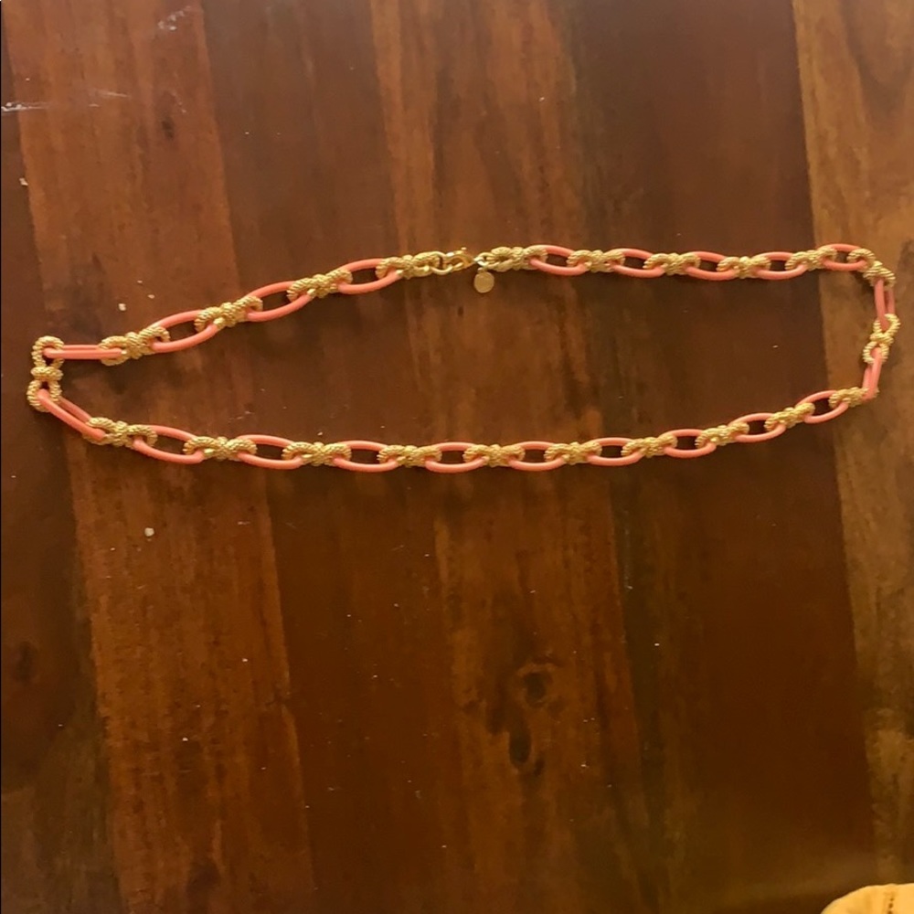 Cwonder long necklace